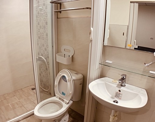 ★附車位★獨洗★沙發大套房 - Image 4