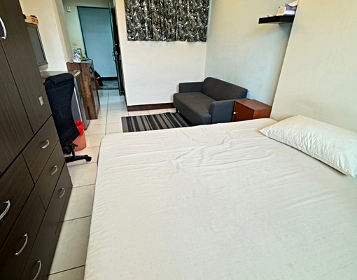 獨立套房附小家電含第四台可寵 - Image 4