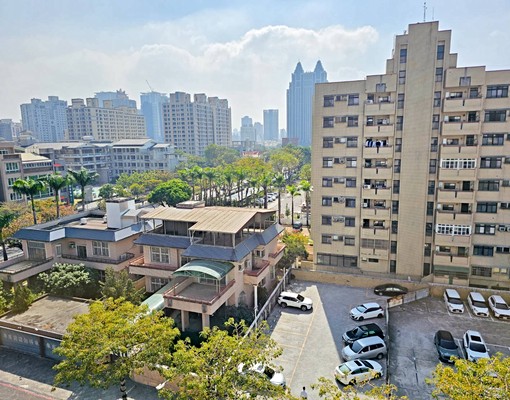 漢神巨蛋瑞豐夜市近捷運景觀兩房 - Image 3