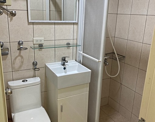 大遠百旁附電梯獨立套房-屋主聯絡電話 - Image 8