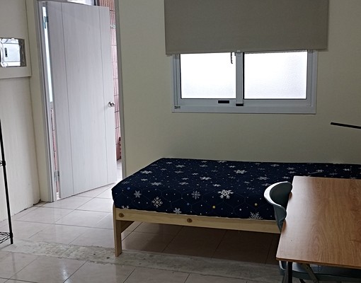 鳳山五甲簡約寛敞套房，生活機能佳便宜租 - Image 2