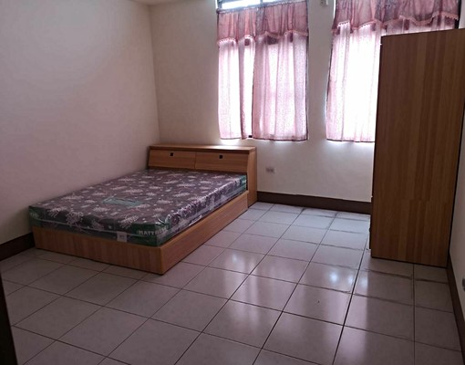 中小漂亮新分租套房，有4間及4雅房 - Image 15