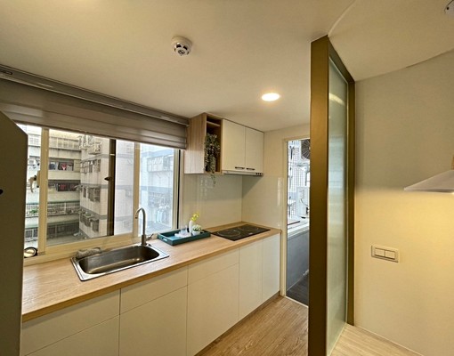 超稀有採光好有陽台全套家具家電大一房 - Image 10