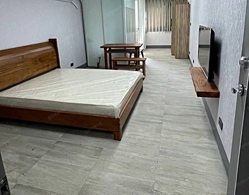 可寵家樂福電梯套房/變頻冷氣/有廚房 - Image 1