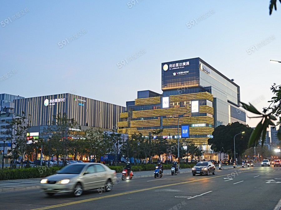 鄉景平實苑環境圖