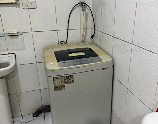 近火車站安靜住宅區獨立套房32吋液晶 - Image 9