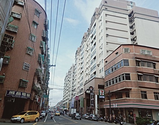 內壢火車站莊敬路元智大學日月光美套房 - Image 3