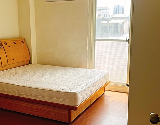 近長榮酒店步行5分鐘全聯2分鐘/屋主自租四樓美寓可租補 - Image 2