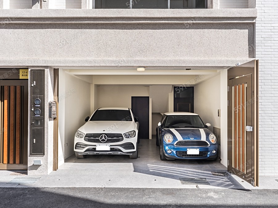 皇城采采實景圖