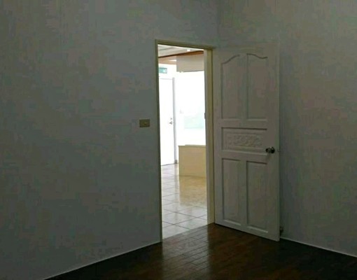 外派可短租斗邨三學區大三房12年免接送全配詩肯系統櫃 - Image 10