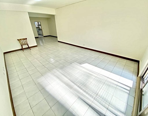 超值四房兩廳、可寵、安康站、採光通風 - Image 2