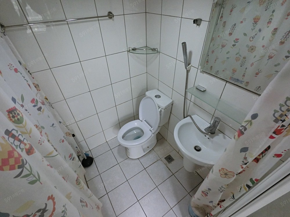 浴室明亮的一角