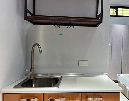 精緻裝潢一樓套房全配備(附機車位) - Image 14