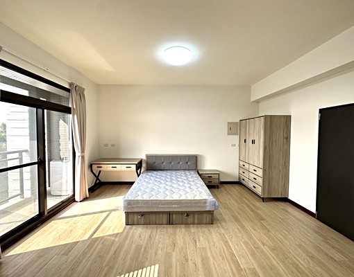 全新透天/高級電梯/長短期皆可/近美光 - 591租屋網 - Image 1