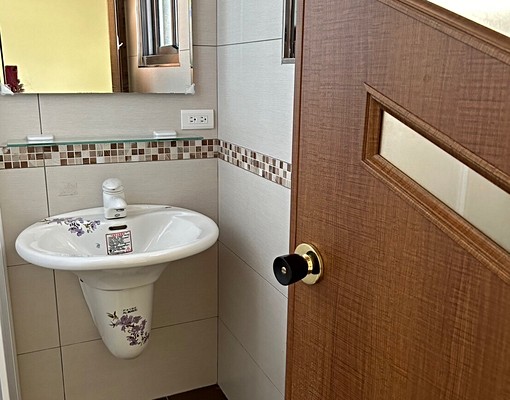 全新完工獨立大套房變頻冷氣各人洗衣機 - Image 2