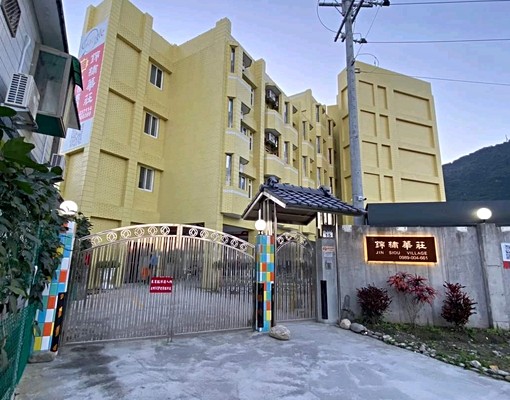 走路8分鐘-直達東華大學/東華後門美食街/單人電梯套房 - Image 15
