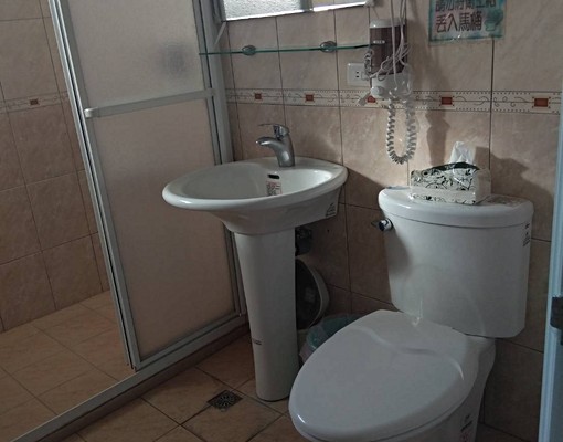 (短租可談)獨棟5房附傢俱車位 - Image 6