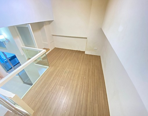 士林捷運稀有高樓美景挑高4米2魔術空間 - Image 7