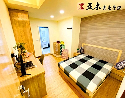 三多新光三越精緻典雅質感套房(可短租) - Image 1