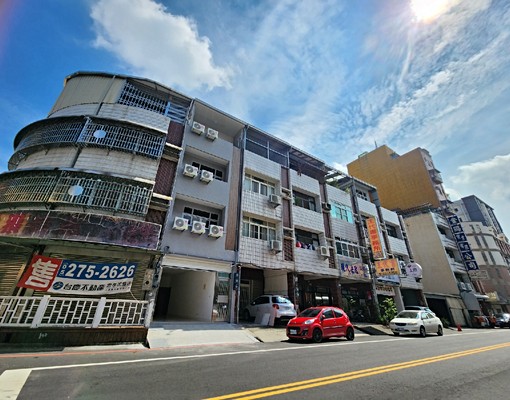 興雅路大陽台大坪數全新套房地點採光通風優 - Image 15