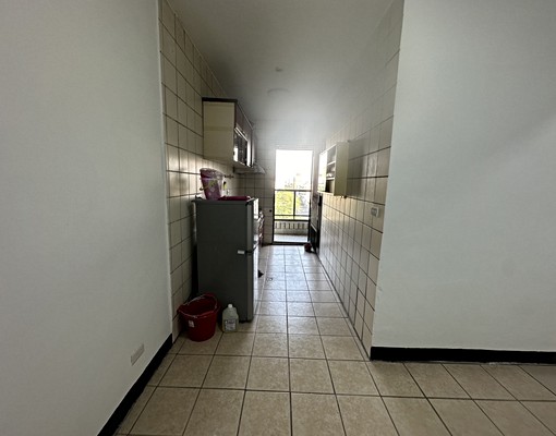 中華路一段全配家俱三房【家具全配置】 - Image 1