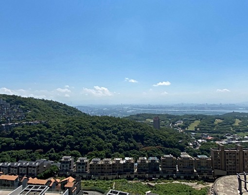 北投小坪頂萬通國際社區附家電家具 - Image 1
