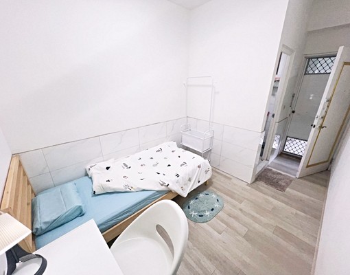 南紡東寧/個人獨立電梯套房/免追垃圾車(仲介勿擾) - Image 3