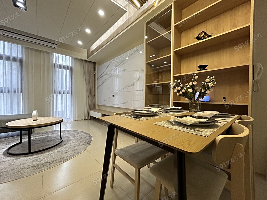 長運逸居樣/實品屋