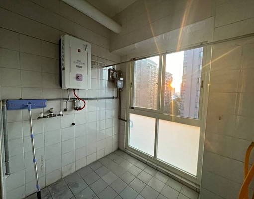 南屯海德堡︱四房+車位︱採光佳︱社區管理 - Image 10