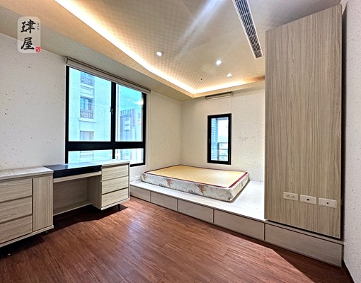 正七期稀有樓中樓🖍四房大露台/平車 - Image 7