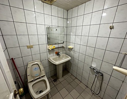 三重國小站/電梯兩房/全新變頻冷氣 - Image 5