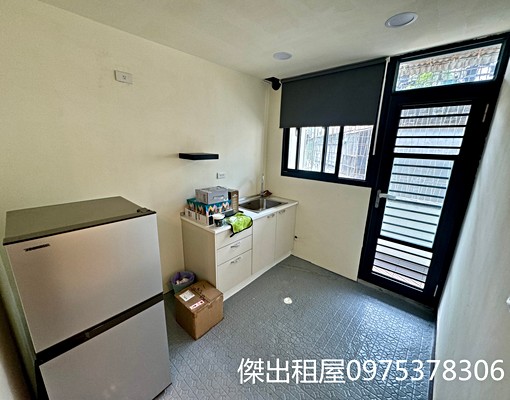 傑出租屋/全新縣府套房,陽台獨洗,可補助 - Image 6