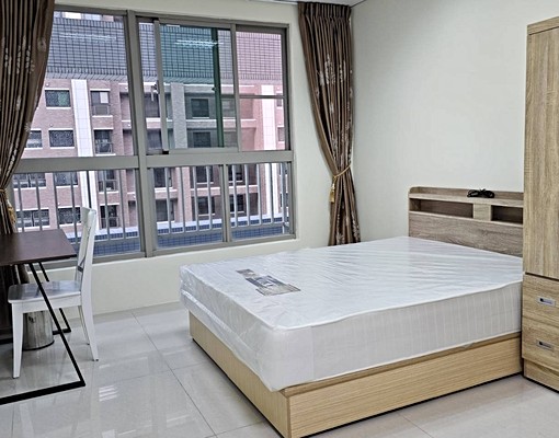 免仲介費走路到高鐵大坪數高級住宅高樓層機能佳台大生醫 - Image 1