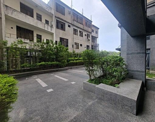 芎林大學至善美陽台套房出租 - Image 4