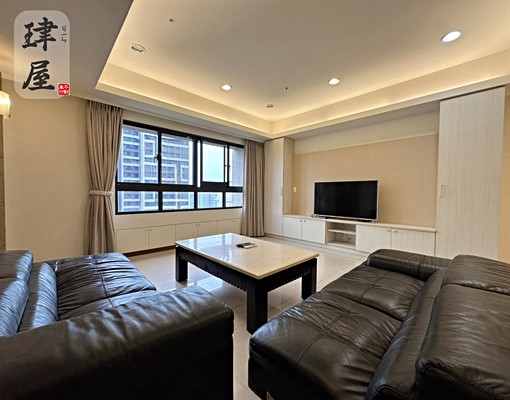 ✨赫里翁✨簡約大四房平車❤青海家樂福 - Image 1