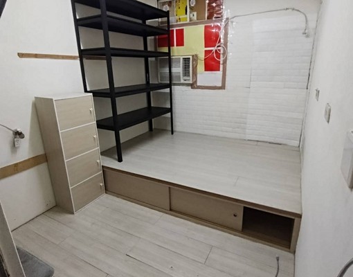 (可租補)東安國中附近超便宜獨立衛浴套房(倉庫) - Image 1