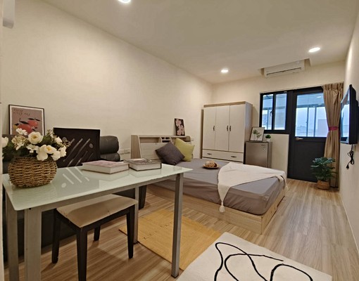 超大陽台日月光全新裝潢/內壢車站元智大學 - Image 1