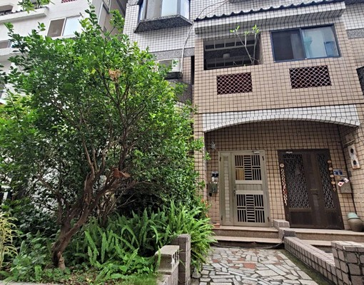 南區小別墅免仲介費可租補 - Image 1