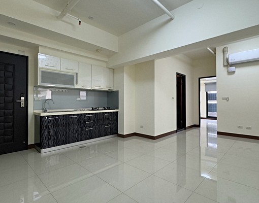 高鐵+郡都巴洛克2房空屋 - Image 2