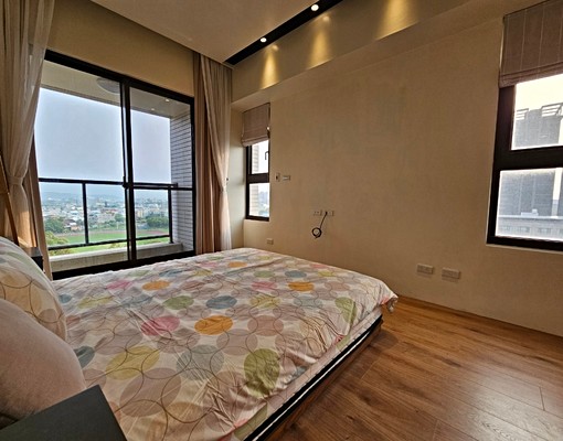 惠買房．惠賣房🏠公園大四房裝潢平車 - Image 5