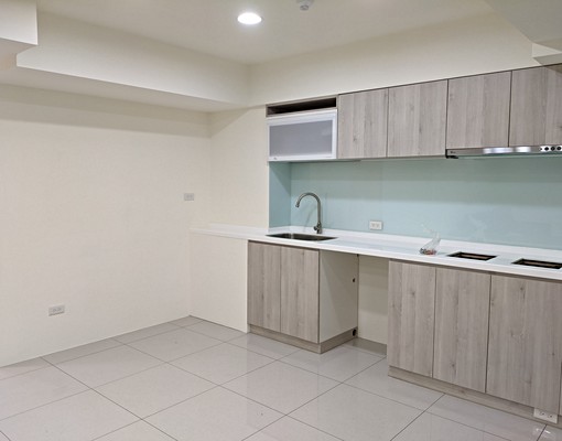 生活機能完善　交通便利　黃金學區地段 - Image 6