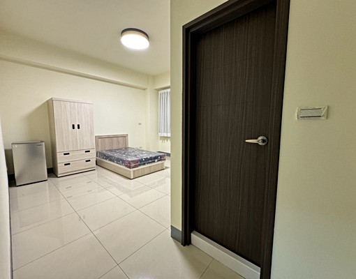 新蓋社區透天，全新家具套房，近線西全聯 - Image 4