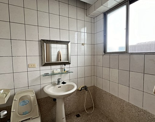 ❤️高珮琪❤️站前兩房兩衛有管理美廈 - Image 4