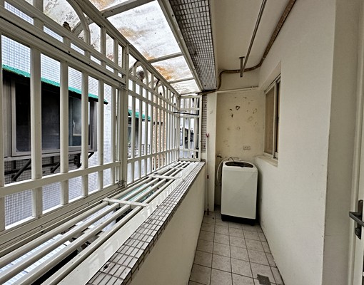 富貴套房有陽台~有裝潢包網路包第四台 - Image 10