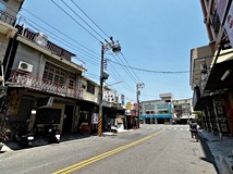 右昌街楠梓右昌集市透天店面..