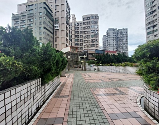 千郁推薦好租家-⛅⛅第一運動公園景觀二房 - Image 14