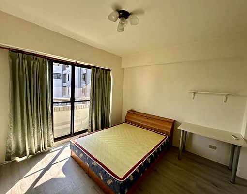 電梯華廈、採光通風好、三面落地窗(可租補) - Image 2