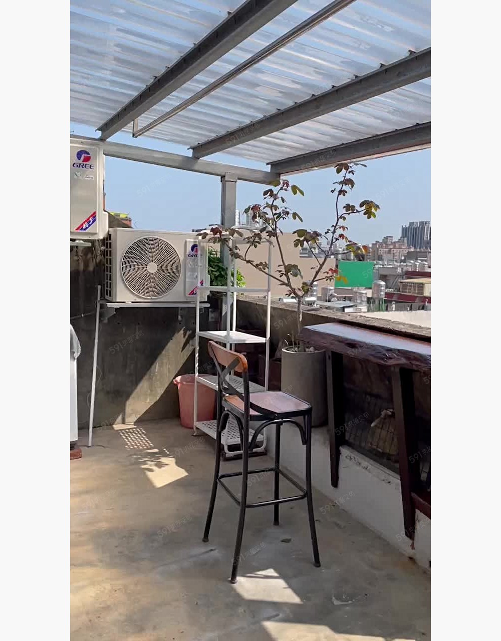 超美高樓層採光好有陽台全套家具電1+1房 - Image 1