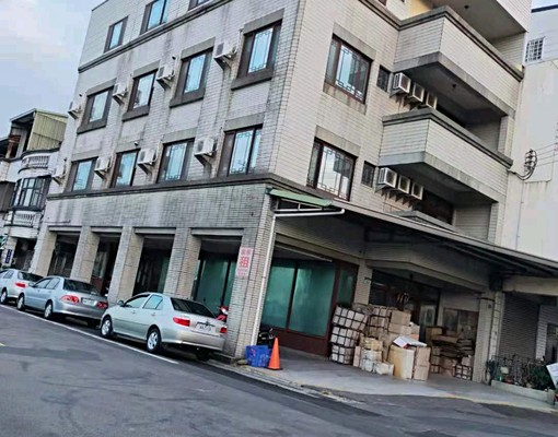 金華街近聯大磚造隔間獨立套房 - Image 7