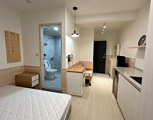 亮亮租屋~日系木質風格~近車站/可補助/獨立陽台洗衣機 - Image 6